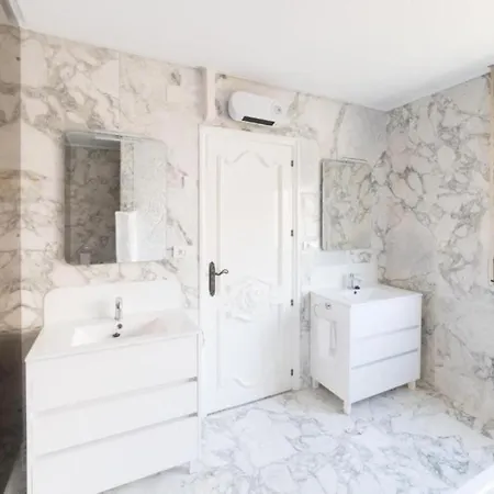 Moonkey - El Mercado Appartement