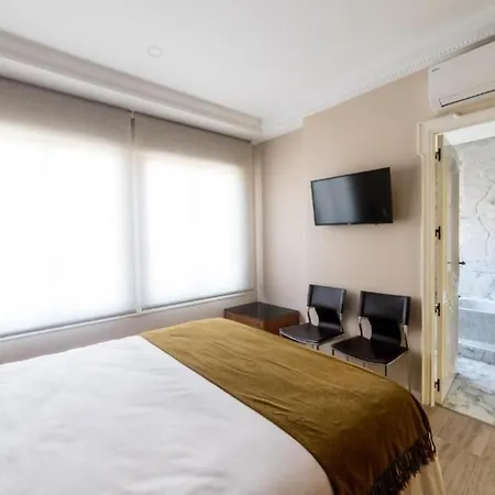 Moonkey - El Mercado Alicante